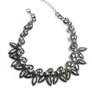 🆕Paparazzi Jewelry set*💚*The April~ Bling Free Gift~